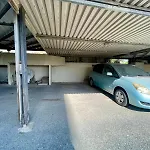 Sea View In Makenzy Daire