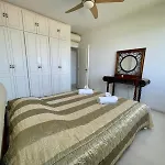 Daire Sea View In Makenzy