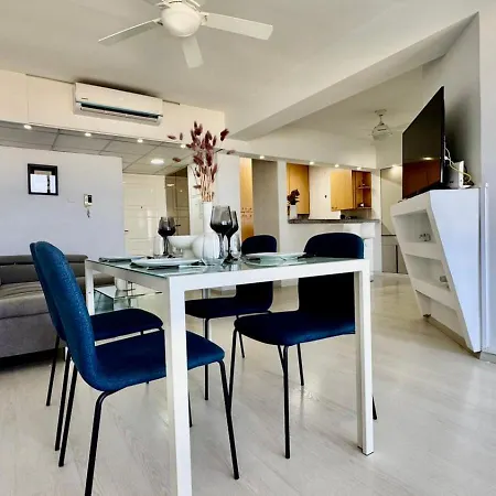 Apartament Sea View In Makenzy *