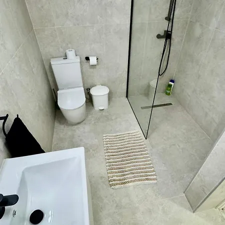 Sea View In Makenzy Apartament Larnaca