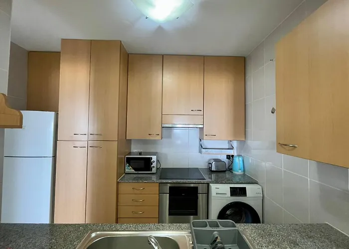 Апартаменты Sea View In Makenzy Ларнака