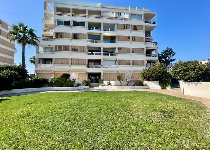 Sea View In Makenzy Апартаменты